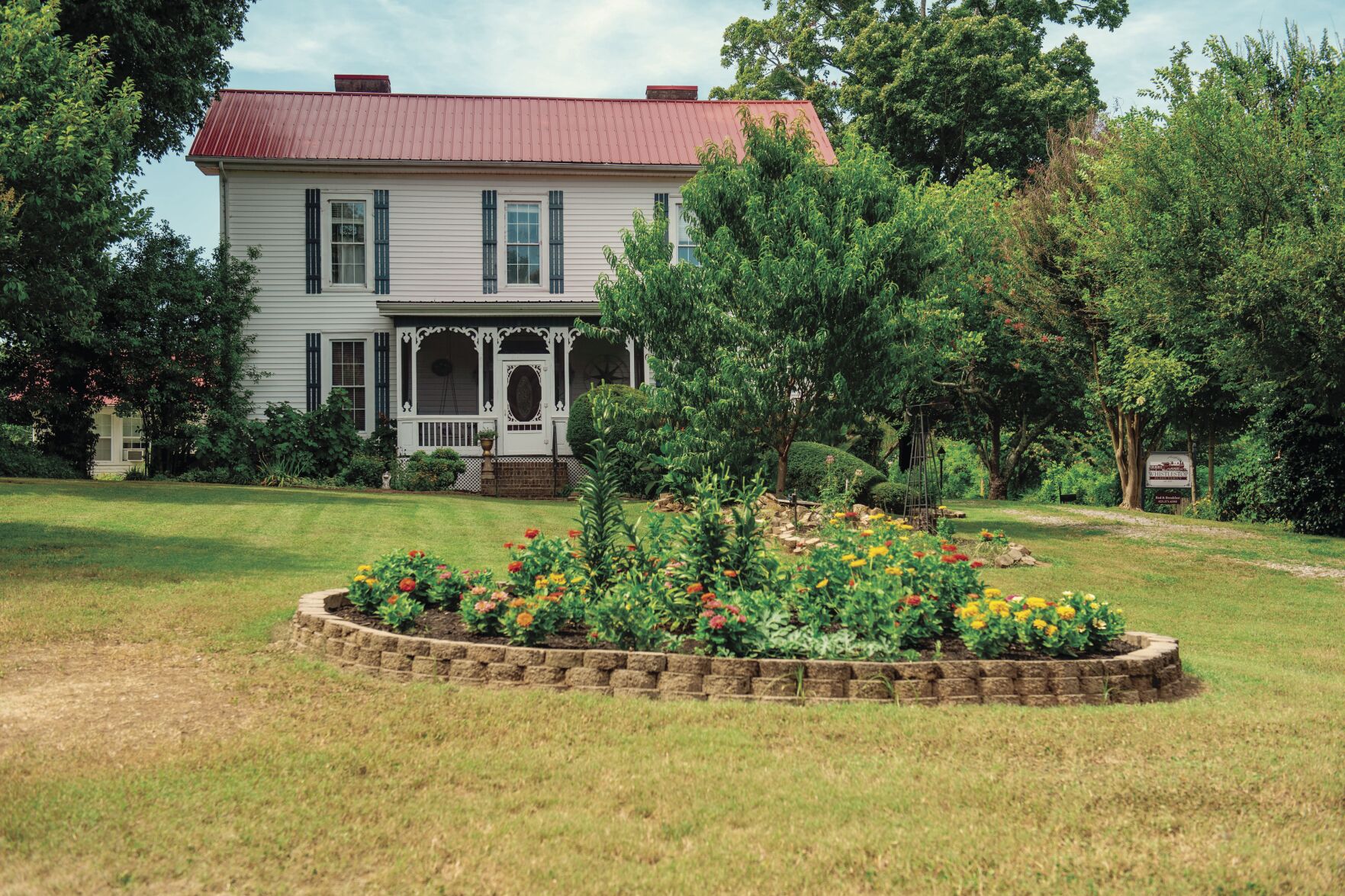 Whistlestop Manor